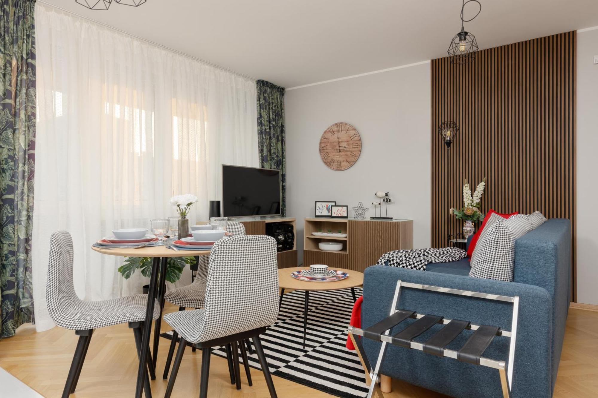 Апартаменти Stylish With Balcony Zoliborz By Renters