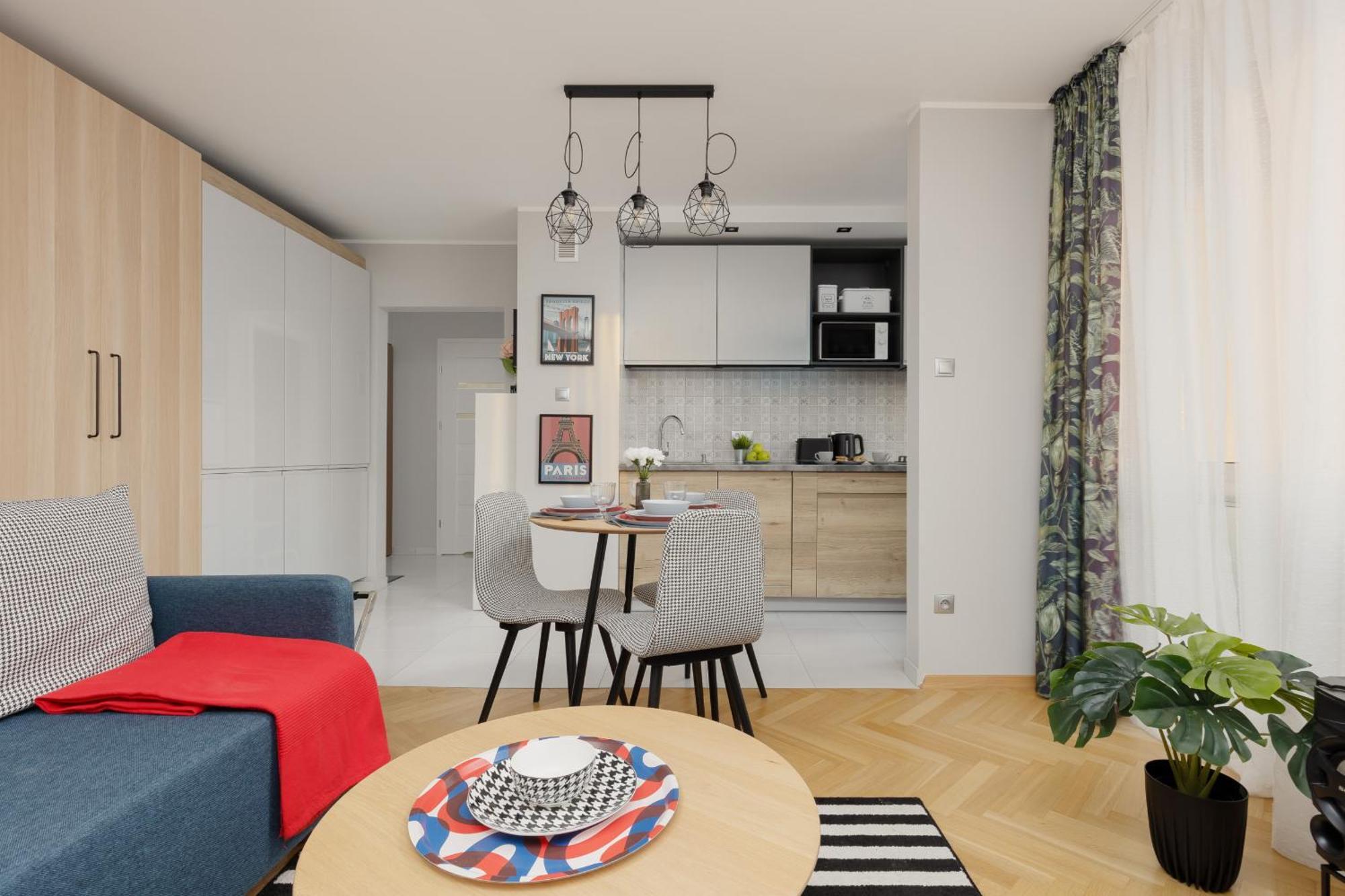 Stylish With Balcony Zoliborz By Renters Appartamento